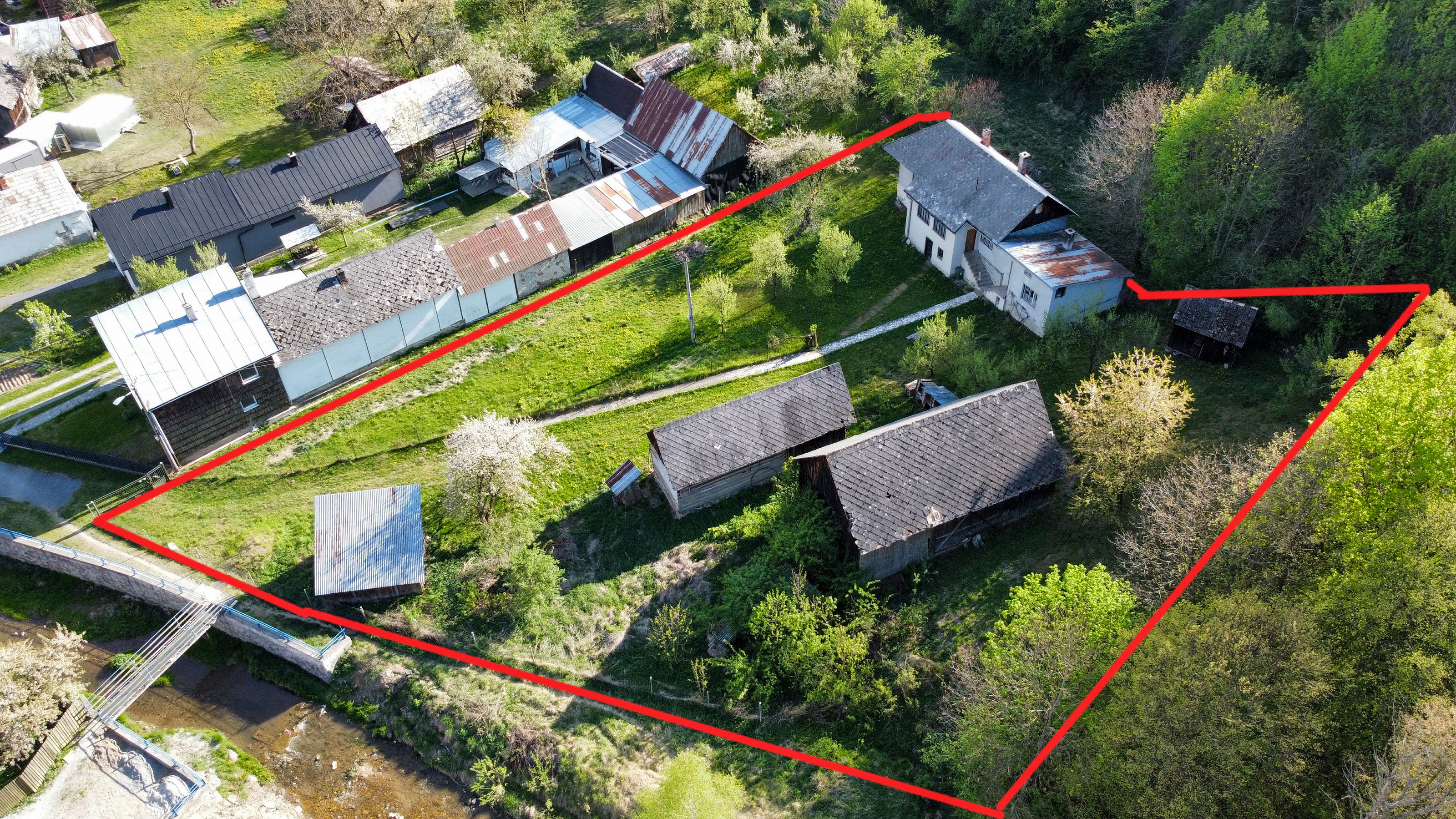 NA PREDAJ rodinný dom v obci Nižný Slavkov